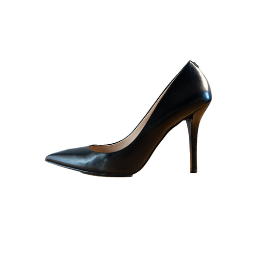 Guess - Tacones Basicos Negros